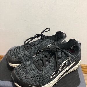 Altra Charcoal and White Athletic Shoes Size 37/6US